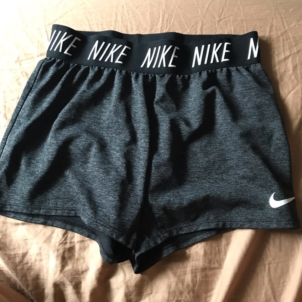 Nike Dri Fit dark charcoal grey shorts girls L